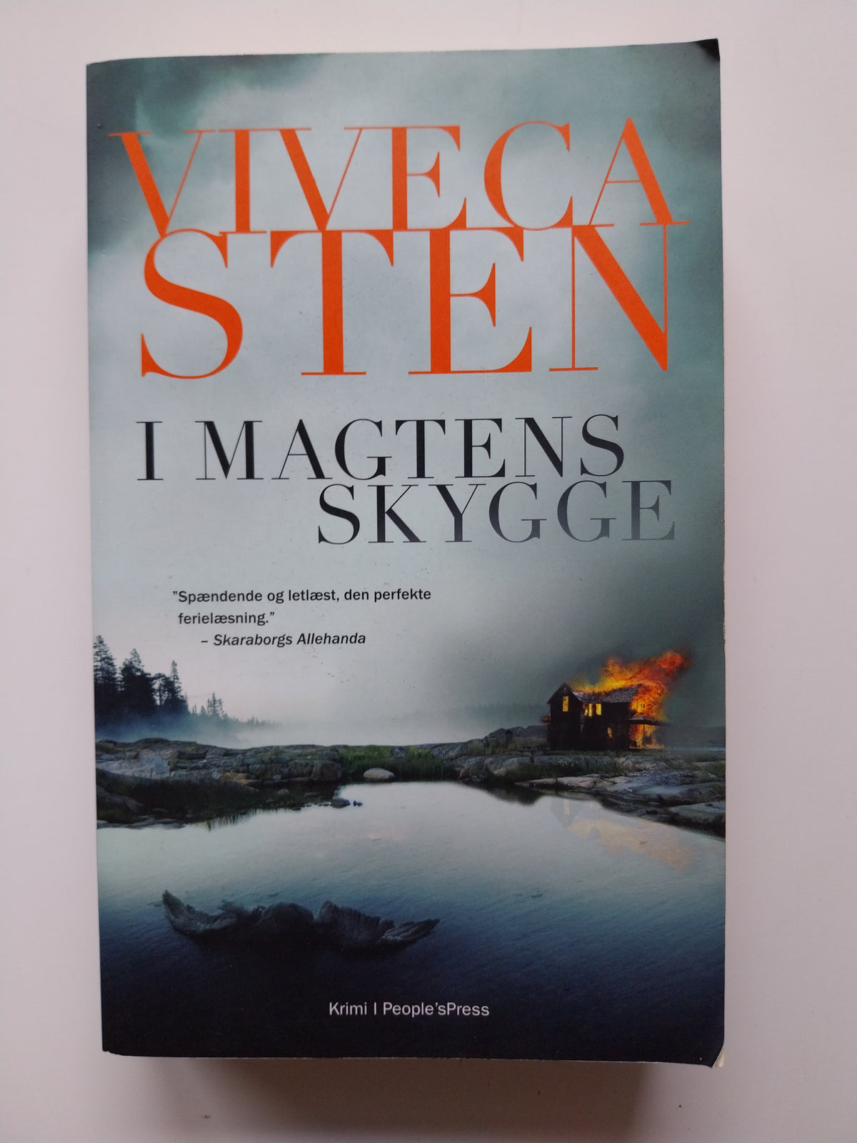 Viveca Sten - I magtens skygge
